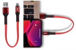 Snabbladdare USB till USB C på 20cm från Uniq i färgen röd.